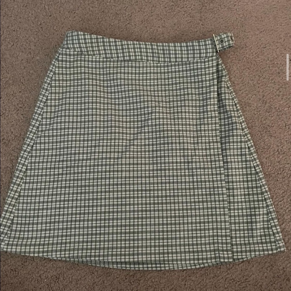plaid mini skirt